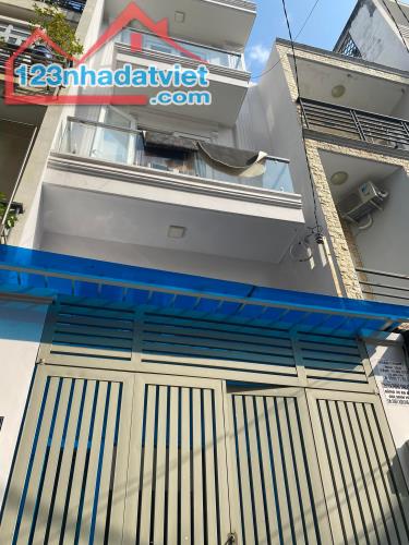 NHÀ HẺM XE HƠI PHAN CHU TRINH, PHƯỜNG 24, GẦN CHỢ BÀ CHIỂU, 4 x11M, 5 TẦNG BTCT, HƠN 6 TỶ