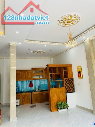 Nhà 1T2L sát Bùi Hữu Nghĩa,  Bửu Hòa, Biên Hòa, 60m2, giá 3 tỷ 8 - 2