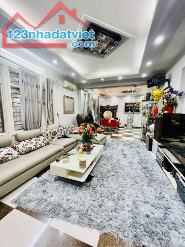 Biệt Thự VIP Dự Án MOMOTA Nguyễn Đức Cảnh Hoàng Mai 150m 4T MT23m Lô Góc 28tỷ Đẳng Cấp.