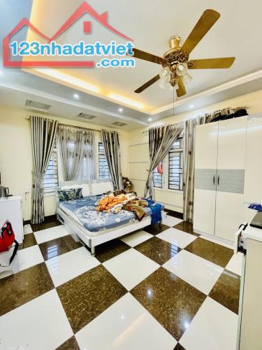 Biệt Thự VIP Dự Án MOMOTA Nguyễn Đức Cảnh Hoàng Mai 150m 4T MT23m Lô Góc 28tỷ Đẳng Cấp. - 2