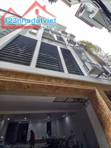 Bán nhà Đội Nhân 6 tầng thang máy ô tô 7 chỗ vào nhà 158 m2 giá 24.8 tỷ