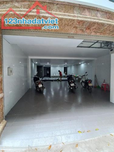 Bán nhà Đội Nhân 6 tầng thang máy ô tô 7 chỗ vào nhà 158 m2 giá 24.8 tỷ - 1