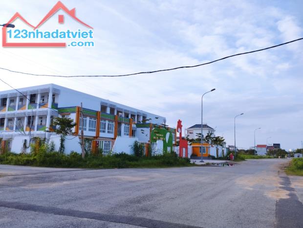 Cần bán lô góc, đường 16m, Đất dự án KDC Phú Nhuận - Phước Long B, DT 380m², Giá 75tr/m2 - 2