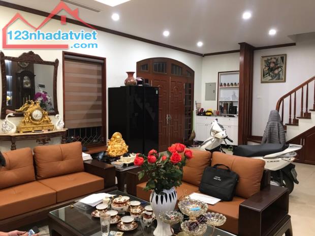 CC cần bán nhà phân lô VIP Vạn Phúc Ba Đình lô góc  Giá 27,5 tỷ LH 0915229868 - 3