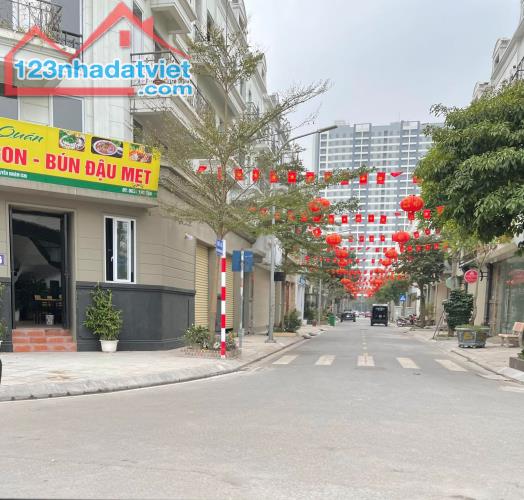 Cho thuê nhà phố Shop Hải  Trâu Quỳ –đường Thuận An 30m, hoàn thiện 4T.0982852808 - 1