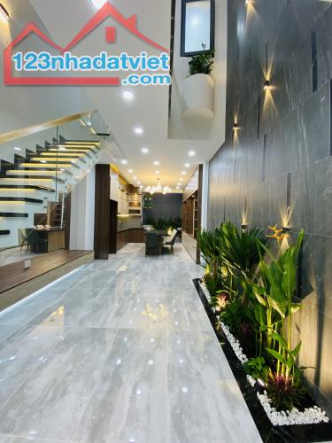 Bán Siêu Phẩm Nhà Phố Đường Quang Trung, Quận Gò Vấp, Hồ Chí Minh - 2