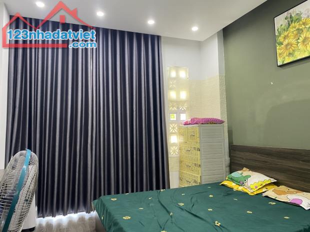 Kiệt 3m Cao Thắng, Quận Hải Châu, Đà Nẵng, DT 82,5m2 (5,5x15m), chỉ 3tỷx (093562182) - 1