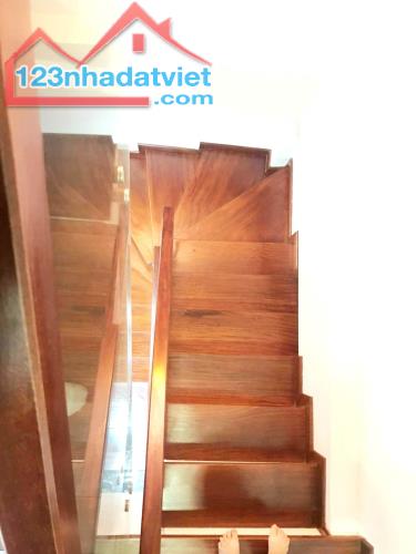 BÁN NHÀ PHỐ ĐÊ LA THÀNH  ĐỐNG ĐA , OTO ĐỖ CỦA, 6 Tầng GIÁ 6.8 TỶ. - 2