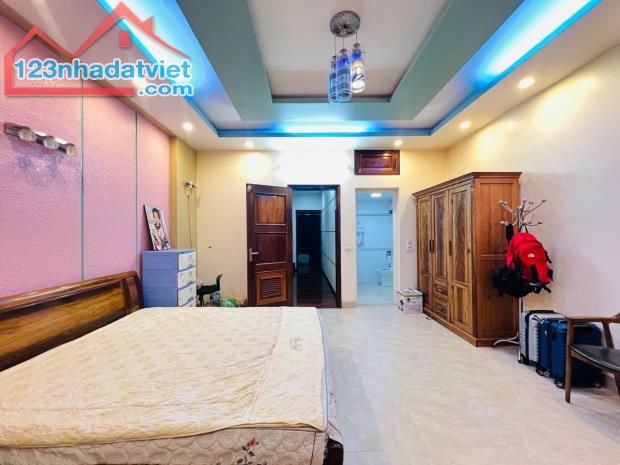 Liền kề KĐT Vĩnh Hoàng, Hoàng Mai 120m 4T MT5m 28tỷ Ô Tô Văn Phòng Vỉa Hè.LH:0397194848 - 3