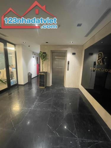 Bán nhà Tràng Thi hoàn kiếm mặt phố víp 8 tầng có hầm có 2 thang máy DT 335 m2 giá 232 tỷ - 5