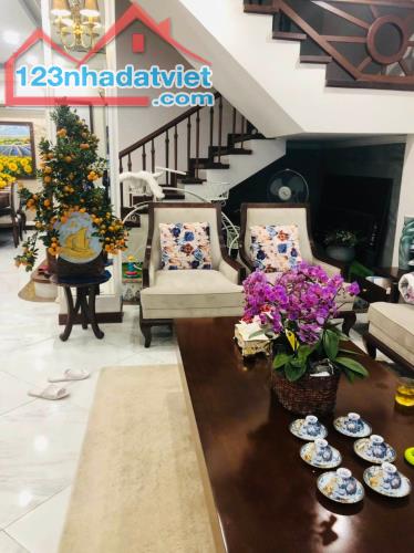 Bán gấp Biệt thự Mặt phố Lưu Khánh Đàm, An sinh cực đỉnh, Ở hay Kinh Doanh đều sướng. - 1