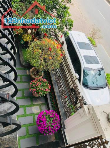 Bán gấp Biệt thự Mặt phố Lưu Khánh Đàm, An sinh cực đỉnh, Ở hay Kinh Doanh đều sướng. - 4