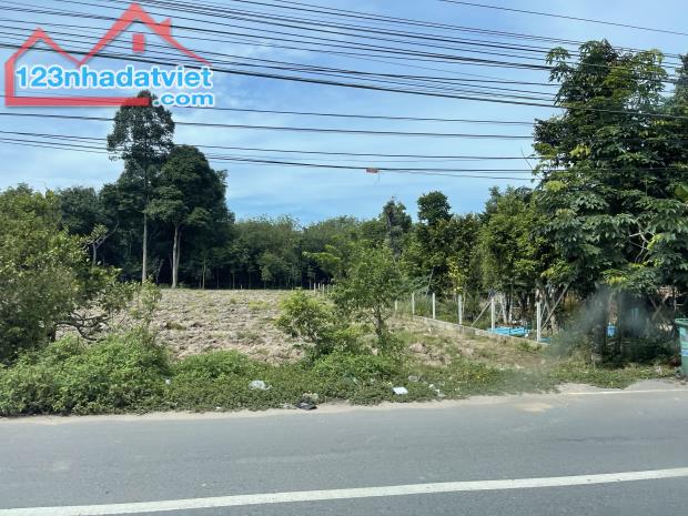 CẦN TIỀN CHỮA BỆNH TÔI BÁN LẠI 50X45=(2.250M2) ĐẤT NGAY TRUNG TÂM  CHƠN THÀNH GIÁ-1,4 TỶ