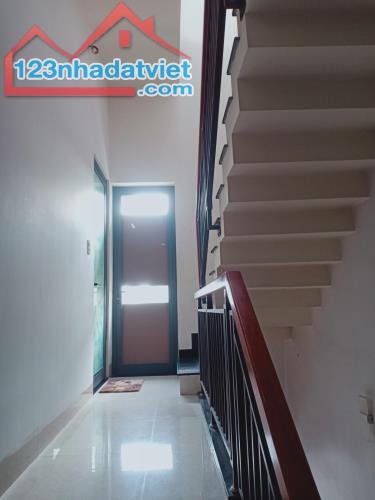 Bán nhà sơn trà,mặt tiền đường TẠ MỸ DUẬT,3,5 tầng,4 ngủ,90m2,giá có 8 tỷ 5 - 2