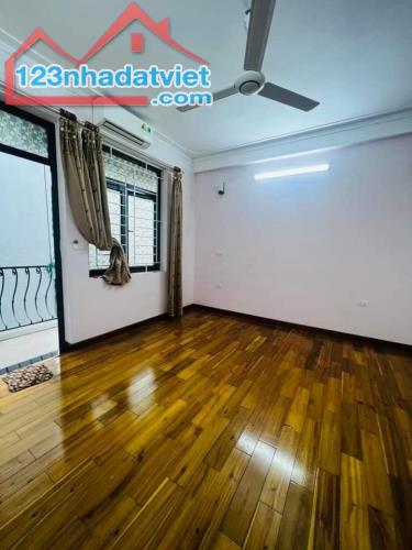 Nhà Đẹp 6 Tầng Thang Máy Nguyễn Văn Cừ, Lô Góc Ô Tô Vào Nhà, KD, 60m2, Nhỉnh 13 Tỷ. - 4