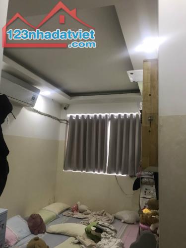 Chính Chủ Cần Bán Gấp Nhà Mặt Tiền Đường Vĩnh Viễn, Quận 10, 100m2, 3 Tầng, Ngang 4,2m - 3