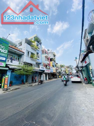 Chính Chủ Cần Bán Gấp Nhà Mặt Tiền Đường Vĩnh Viễn, Quận 10, 100m2, 3 Tầng, Ngang 4,2m - 4