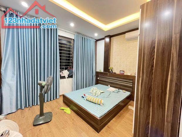 Siêu phẩm Quan Hoa 72m2 MT5m ngõ thông – kinh doanh chỉ nhỉnh 7 tỷ .