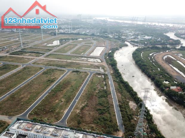 Cần bán nền đất DT 19x21m, Mặt tiền sông thoáng mát KNO ĐH quốc gia 245, đường 882, quận 9 - 2