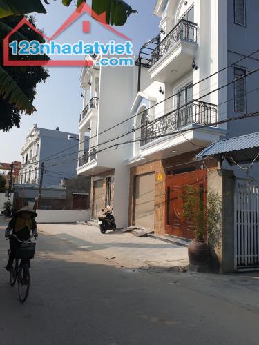 Bán nhà 3 tầng xây độc lập mặt đường Trương Đồng Tử, Phù Liễn, Kiến An