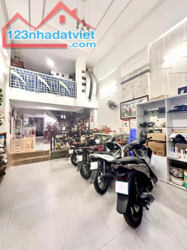 Bình Thạnh, HXH 8m Lê Quang Định, xe hơi vào nhà, sát mặt tiền, chỉ 14 tỷ - 1