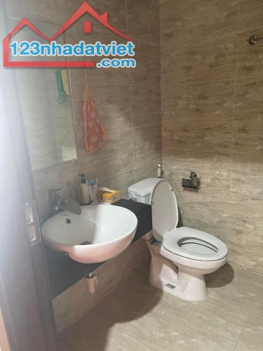 Bán căn hộ Hanoi Homeland Thượng Thanh-Long Biên-70m 2n2wc-tầng trung-full đồ-giá 4.05 tỷ - 1