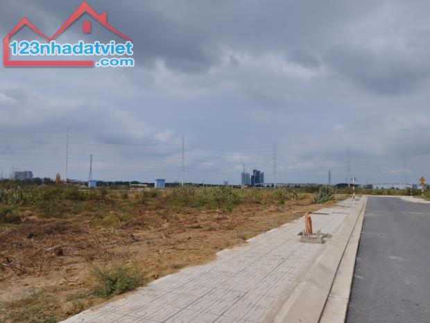 Chuyên mua bán đất nền Đại Học Quốc Gia 245 đường Gò Cát phường Phú Hữu Quận 9 chờ sổ - 2