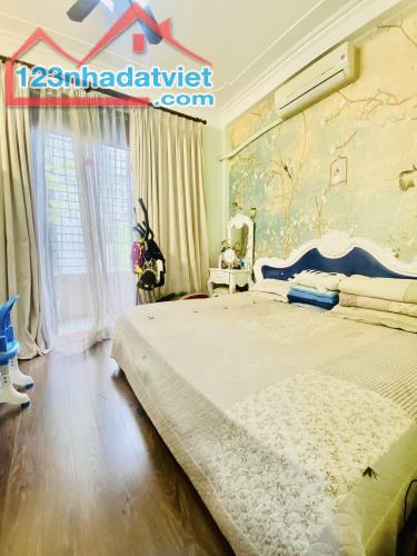 BÁN NHÀ DƯỚI 7 TỶ,  PHỐ HÀO NAM (GiẢNG VÕ)  ĐỐNG ĐA KINH DOANH ,GẦN PHỐ,  5 TẦNG,  GIÁ CHỈ - 1