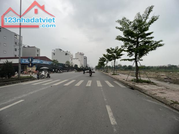 DIỆN TÍCH 100 M MẶT TIỀN 5 M   2 THOÁNG GIÁ NHỈNH 2 TỶ 
Phù Khê  thành phố Từ Sơn - 2