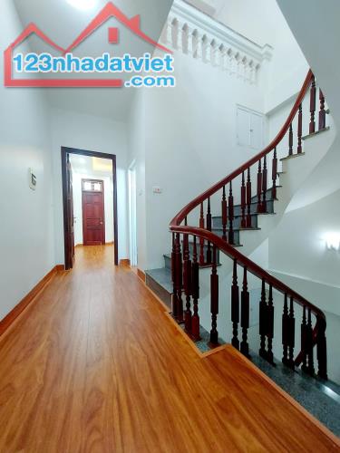 Bán Nhà Phố Nghĩa Dũng 50m2 Mt 4 giá 8.5 tỷ, Gara, Kinh Doanh - 2