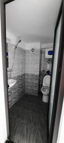 Bán toà chung cư mini siêu dòng tiền tại Trịnh Đình Cửu. Hoàng Mai DT110m x 8 tầng. - 2