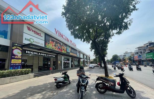 SỐT QUÁ SỐT, mặt tiền ngang 8m Quang Trung, 185m2, đang KD có DT giảm còn 22 tỷ.
