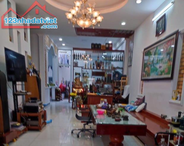 SỐT QUÁ SỐT, mặt tiền ngang 8m Quang Trung, 185m2, đang KD có DT giảm còn 22 tỷ. - 5