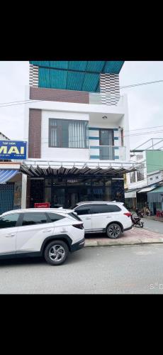 Chính chủ bán nhà 3 tầng 3 mê 2 mặt tiền đường 7m5 gần Lê Đại Hành, Cẩm Lệ