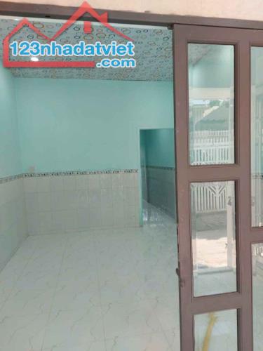 Nhà Tân Xuân Hóc Môn 80m2 giá chỉ 840 triệu - 4