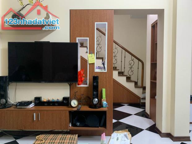 ⚡️⚡️Nhà phân lô – 💥💥Ô tô – Vỉa hè – kinh doanh- Hoàng Quốc Việt – 65m2 – 6 tầng – 12,5tỷ