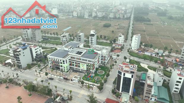 BÁN ĐẤT KINH DOANH ĐẤU GIÁ VƯỜN ĐÀO ĐÔNG ANH VIEW VƯỜN HOA - 5