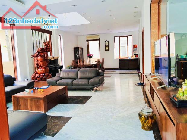 💥 Biệt thự Palm Garden, Việt Hưng, Long Biên, 210m2 3T MT 11m, Chỉ 33 Tỷ 💥 - 1