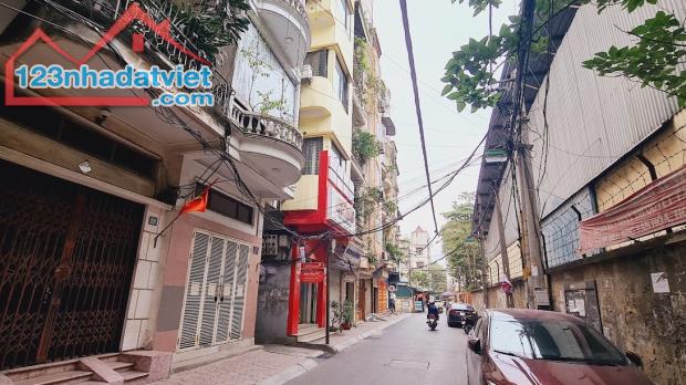 Bán nhà ngõ 165 Chùa Bộc 66m2, mặt tiền 4m, ôtô tránh có vỉa hè, Kinh doanh, Giá 13,9 tỷ