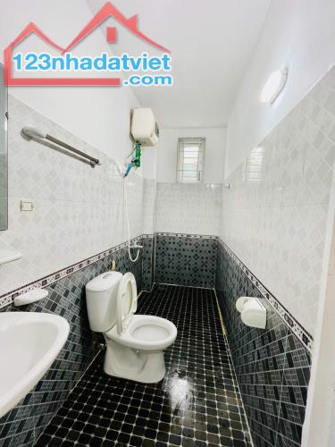 7.xTỶ,  TRƯƠNG CÔNG GIAI, TRẦN THÁI TÔNG,  KD CHO THUÊ - DT 48m*5T, MT 5.4m. - 4