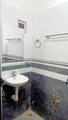 Bán nhà 7 tỷ (55m2x7T,Thang Máy) phố Triều Khúc, gần Đại Học Giao Thông Vận Tải Triều Khúc - 2
