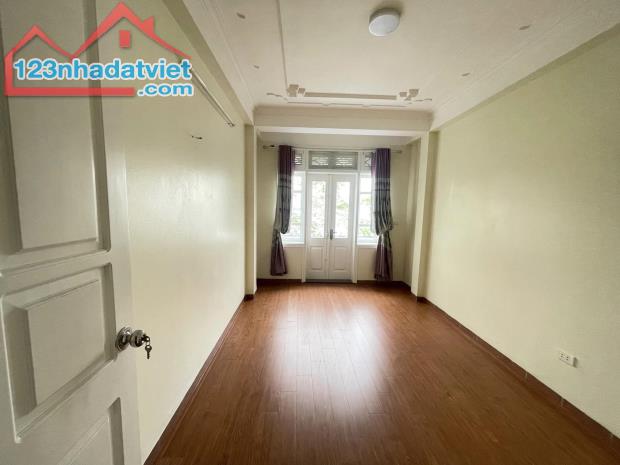 💥 Cực hiếm, Mặt phố Trích Sài, Mặt Hồ tây, 28m2 5T, Siêu KD, Nhỏ tiền 12.8 Tỷ 💥 - 2