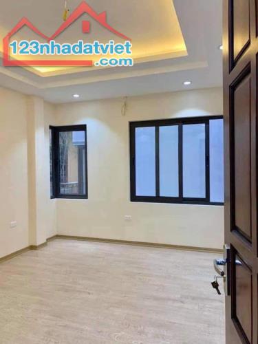 Bán nhà phố Khâm Thiên quận Đống Đa.ô góc thoáng sáng ngõ thông KD 48 m2 nhỉnh 6 tỷ