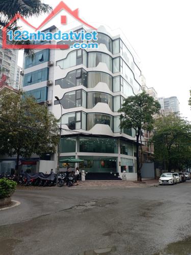 Cho thuê nhà mặt phố Trung kính, Nguyễn chánh 130m2x6T, thông sàn, thang máy, kinh doanh
