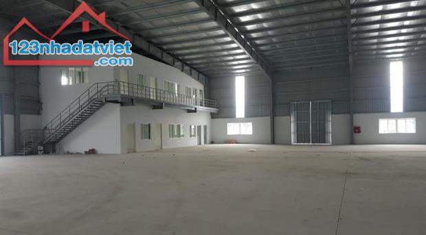 Cho thuê 4500m2 kho xưởng thuận an cạnh KCN visip 1 , giá : 2.8 usd/m2/tháng - 3