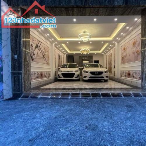 Giảm gần 1 tỷ. Cần bán gấp nhà phố Cầu Giấy 60m2, 7T, gara 2 ô tô, thang máy, kinh doanh đ