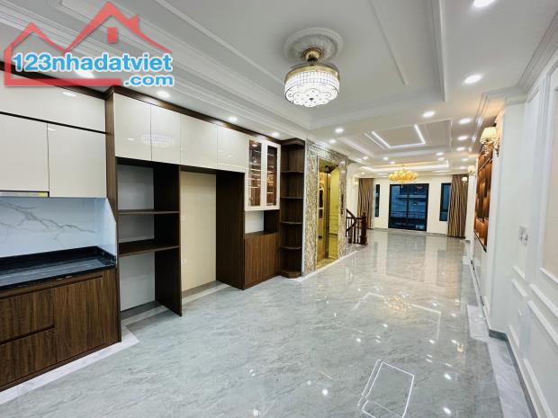 Giảm gần 1 tỷ. Cần bán gấp nhà phố Cầu Giấy 60m2, 7T, gara 2 ô tô, thang máy, kinh doanh đ - 5