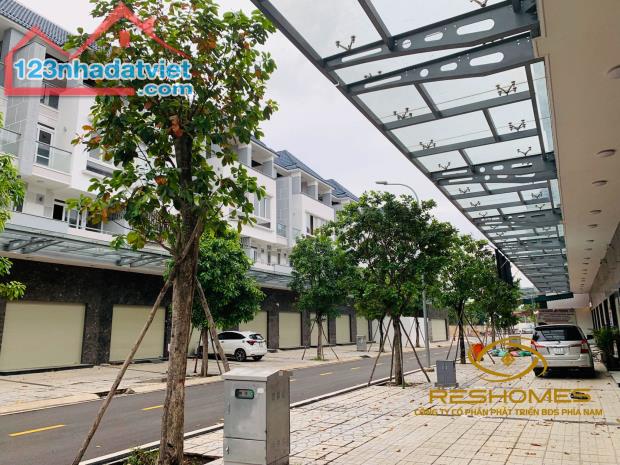 Bán nhà khu Văn Hoa Villas, mặt tiền đường Nguyễn Văn Hoa, phường Thống Nhất giá 13 tỷ - 3