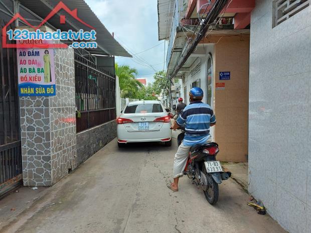 Cần bán đất Trung tâm thành phố - Phường Phú Khương - Tp. Bến Tre.