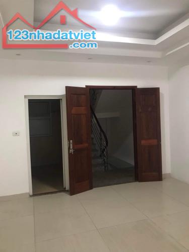 ⚜️ Bán nhà Mặt Phố Trần Hữu Tước, Đống Đa, 48m2 6T MT 4.5m, Chỉ 16 Tỷ ⚜️ - 3